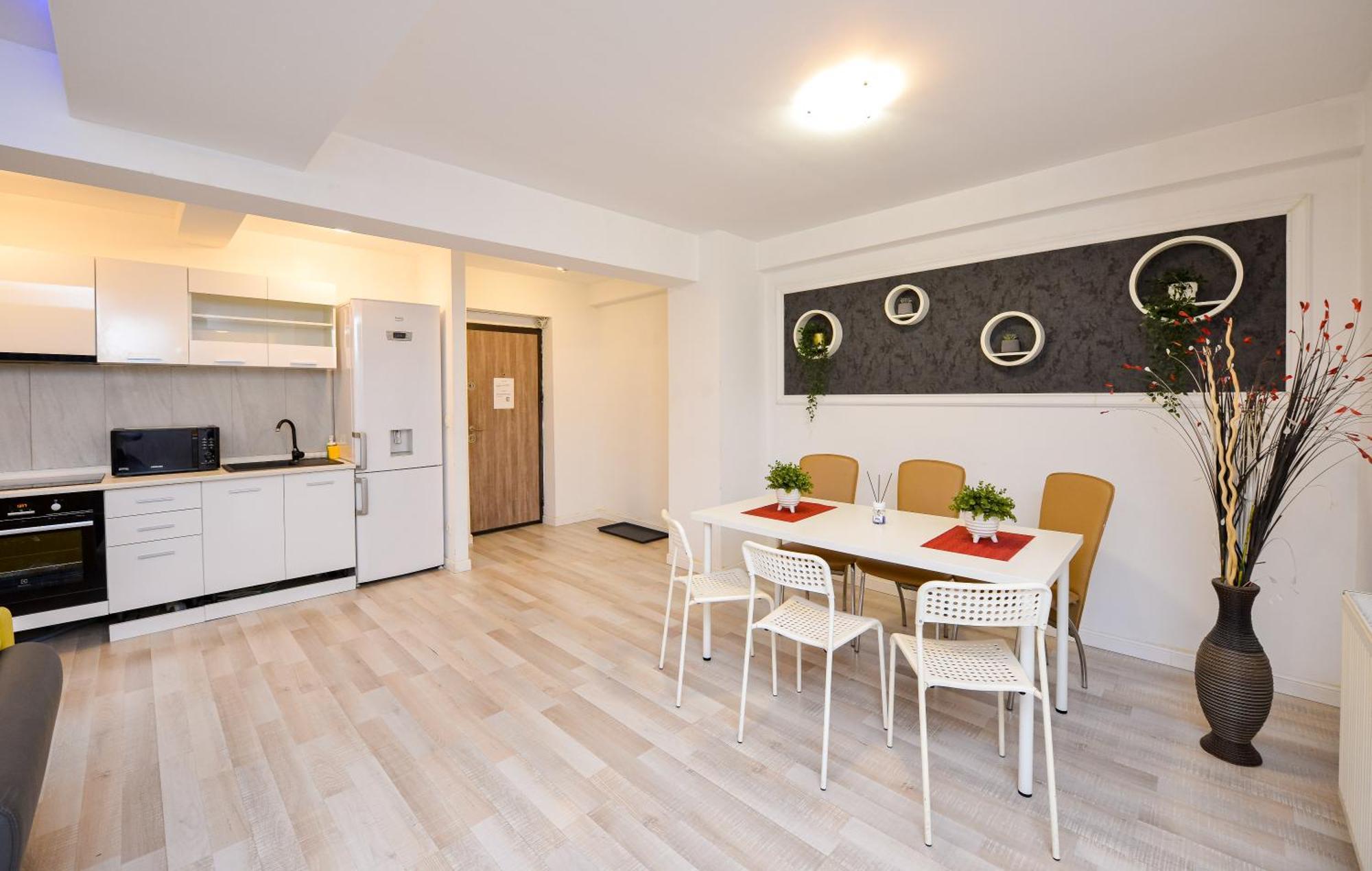 City Center Suite With Terrace Βουκουρέστι Εξωτερικό φωτογραφία